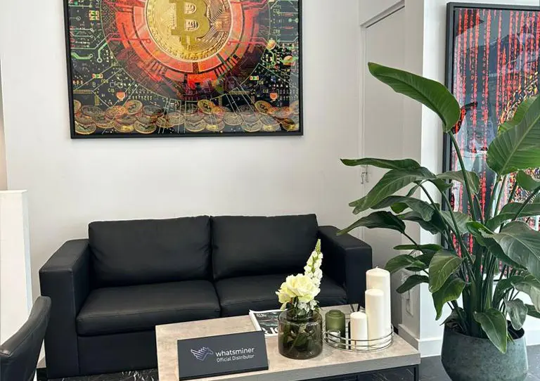 showroom-3.jpg